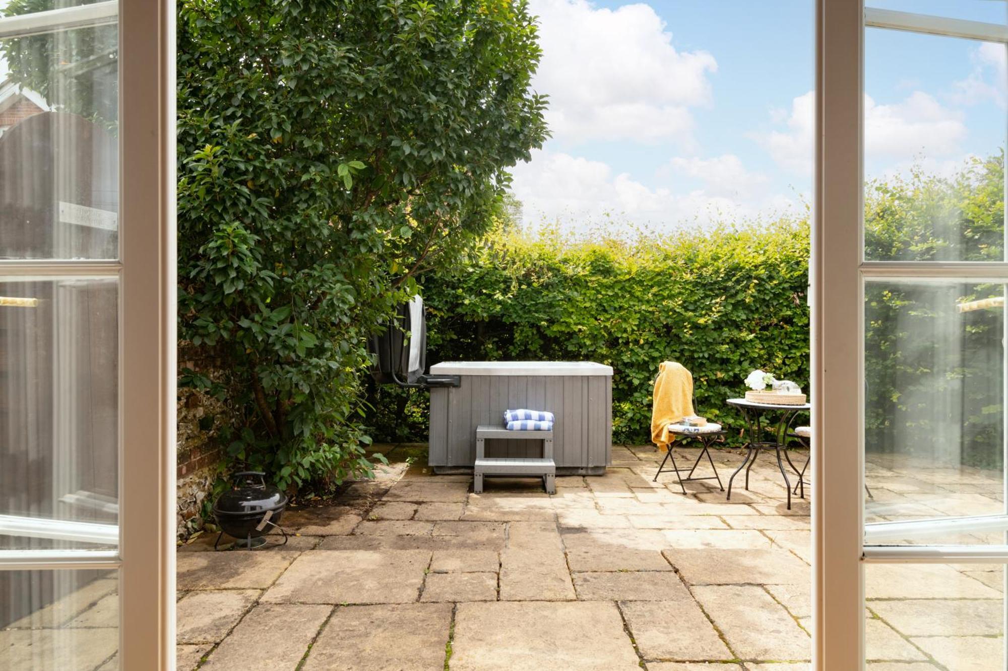 Snowdrop - Connect To The Nature In The Hot Tub Blandford Forum Exterior foto